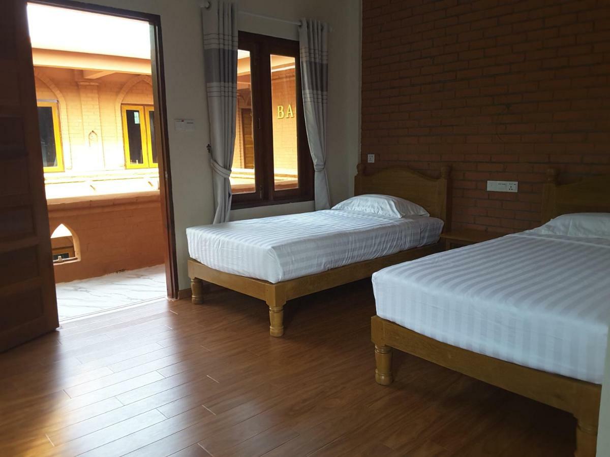 A Little Bit Of Bagan Hotel ภายนอก รูปภาพ