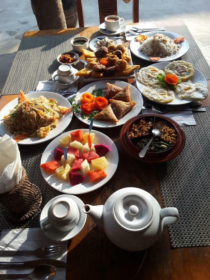 A Little Bit Of Bagan Hotel ภายนอก รูปภาพ