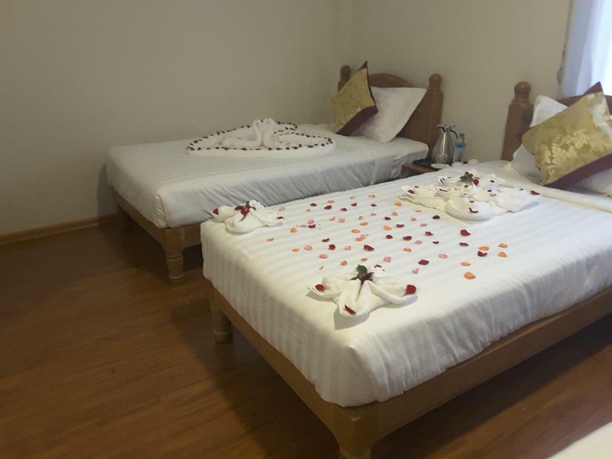 A Little Bit Of Bagan Hotel ภายนอก รูปภาพ