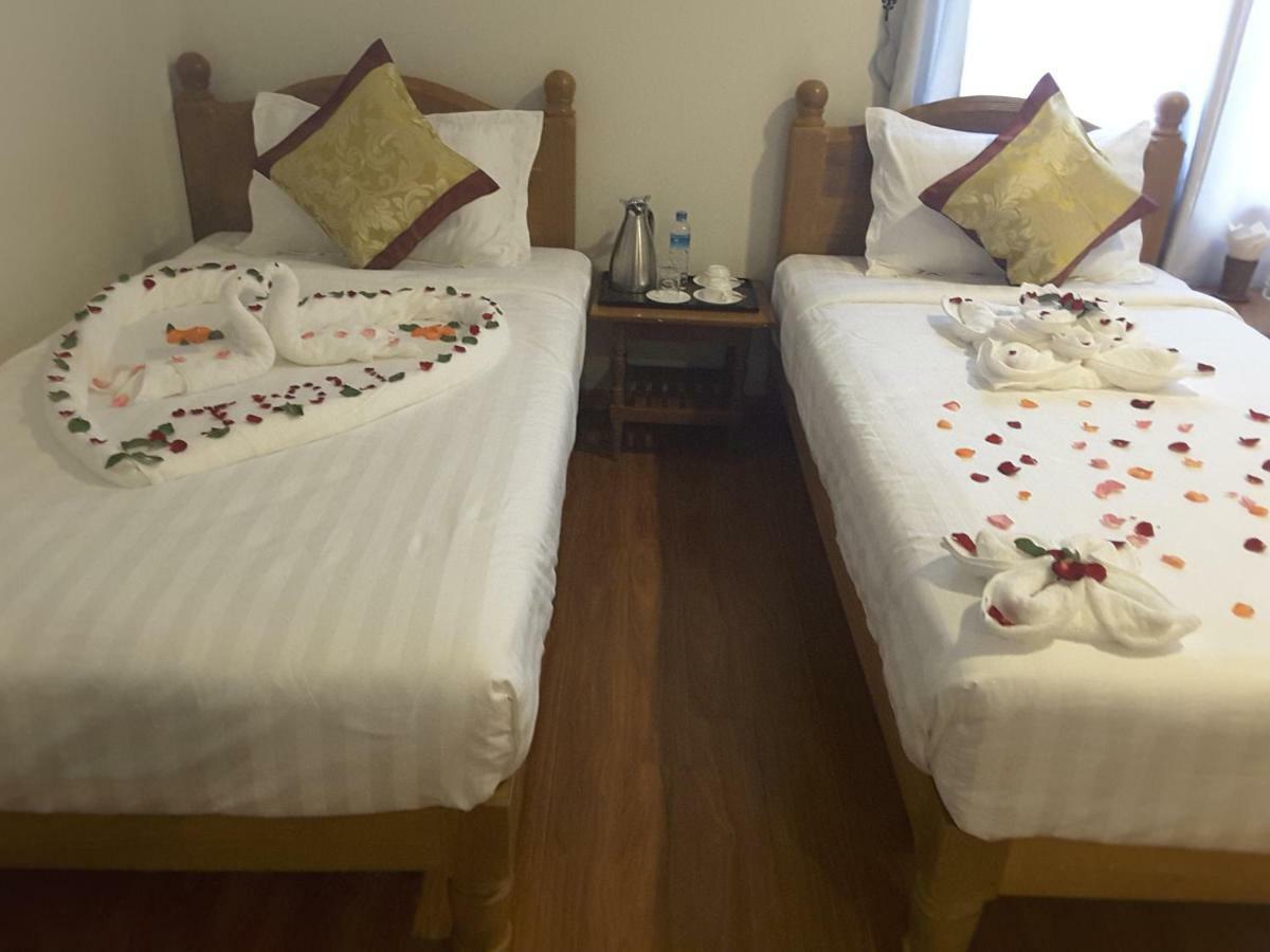 A Little Bit Of Bagan Hotel ภายนอก รูปภาพ